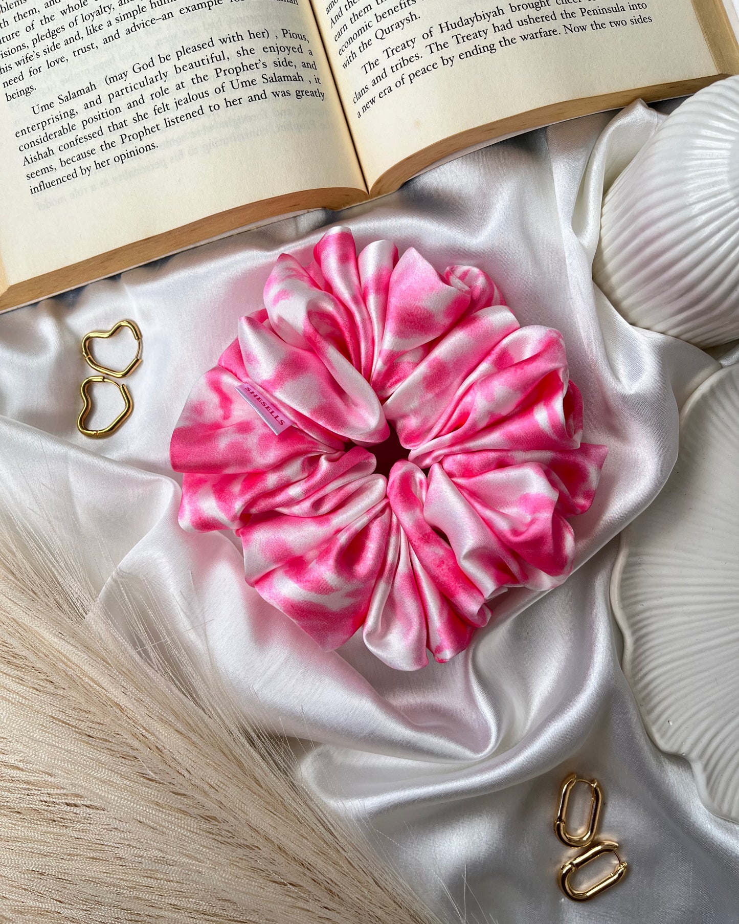 Pink Tye&Dye Scrunchie