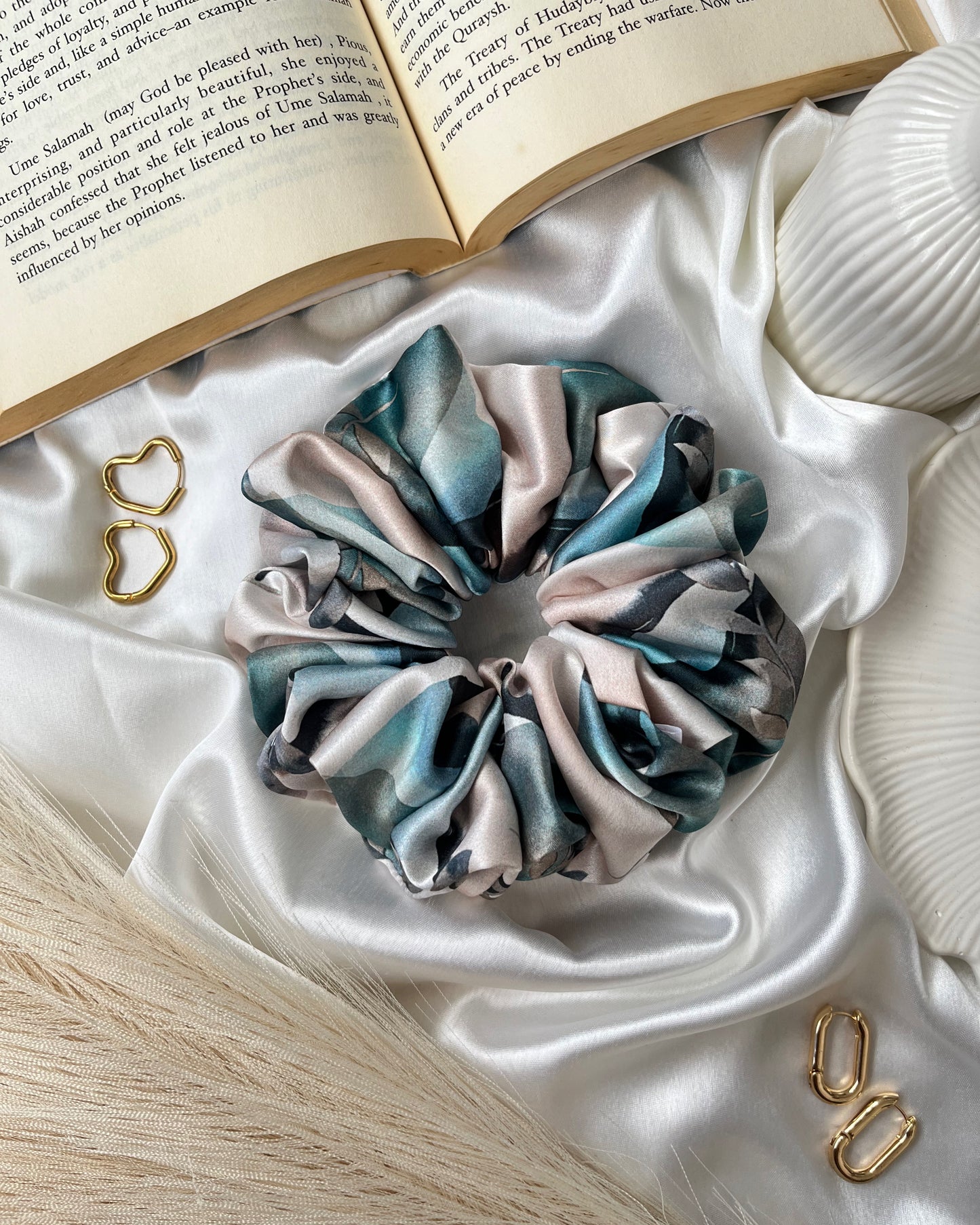 'Antheia' Printed Scrunchie