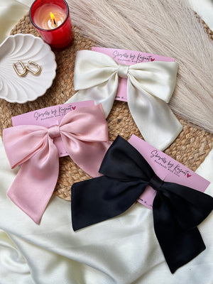 Sailor Bow Clip